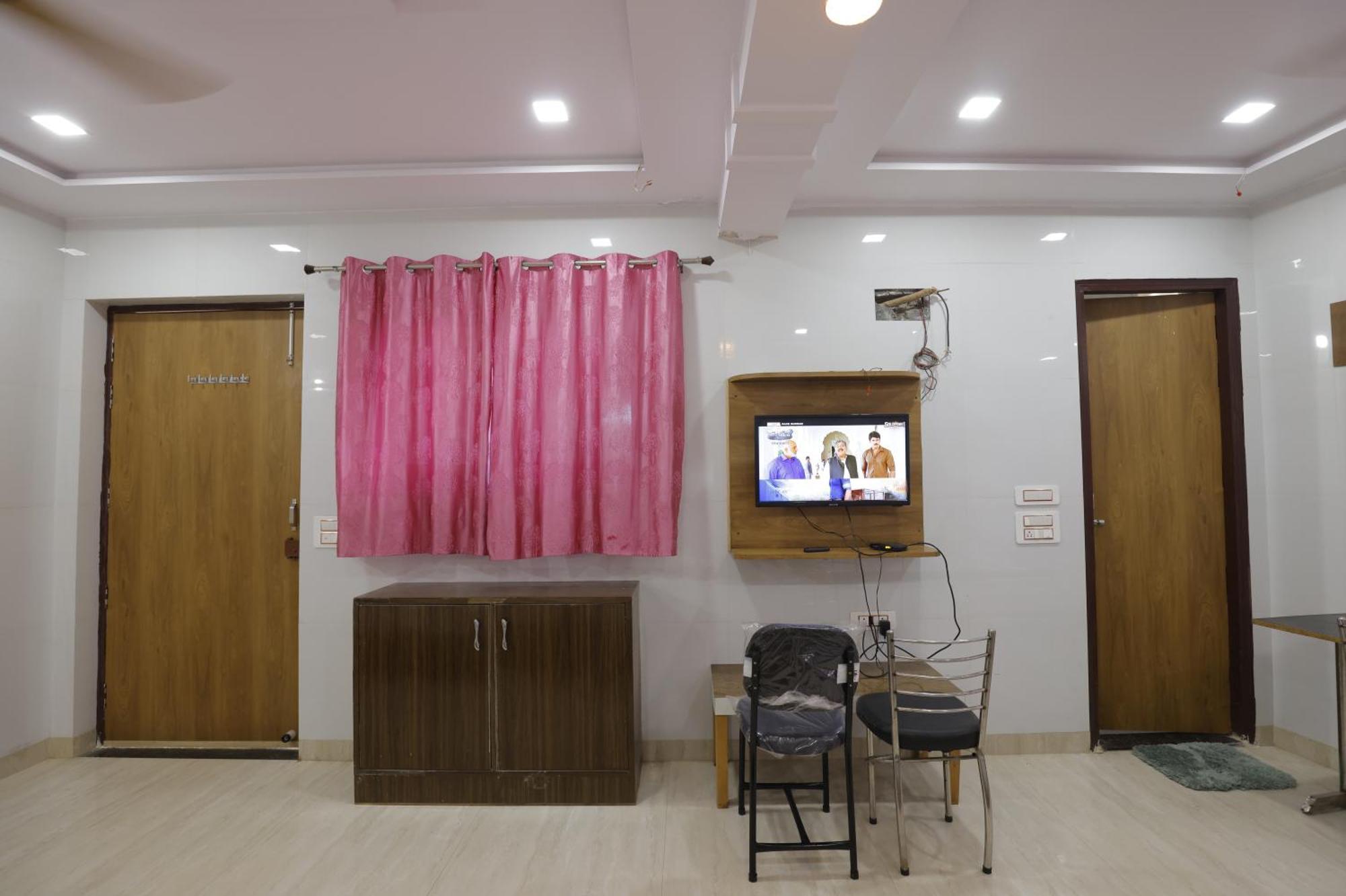 אגרה Basil Inn Home Stay Walking Distance From Taj Mahal Agra מראה חיצוני תמונה